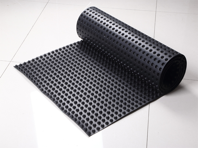 車庫(kù)頂板排水板